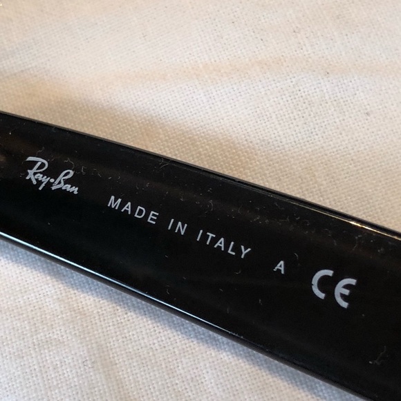 🔥NEW!!🔥 Ray-Ban Wayfarer Color Mix Sunglasses - Picture 5 of 8